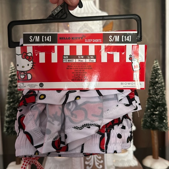 Hello Kitty shorts NEW size Small - Picture 2 of 3
